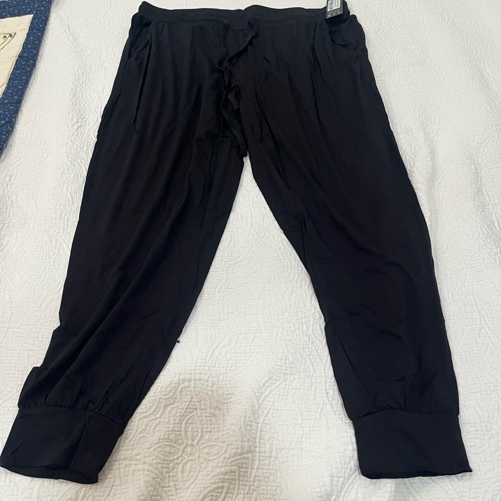 Brand New Kindred Braverly Postpartum/Maternity lounge bamboo joggers.